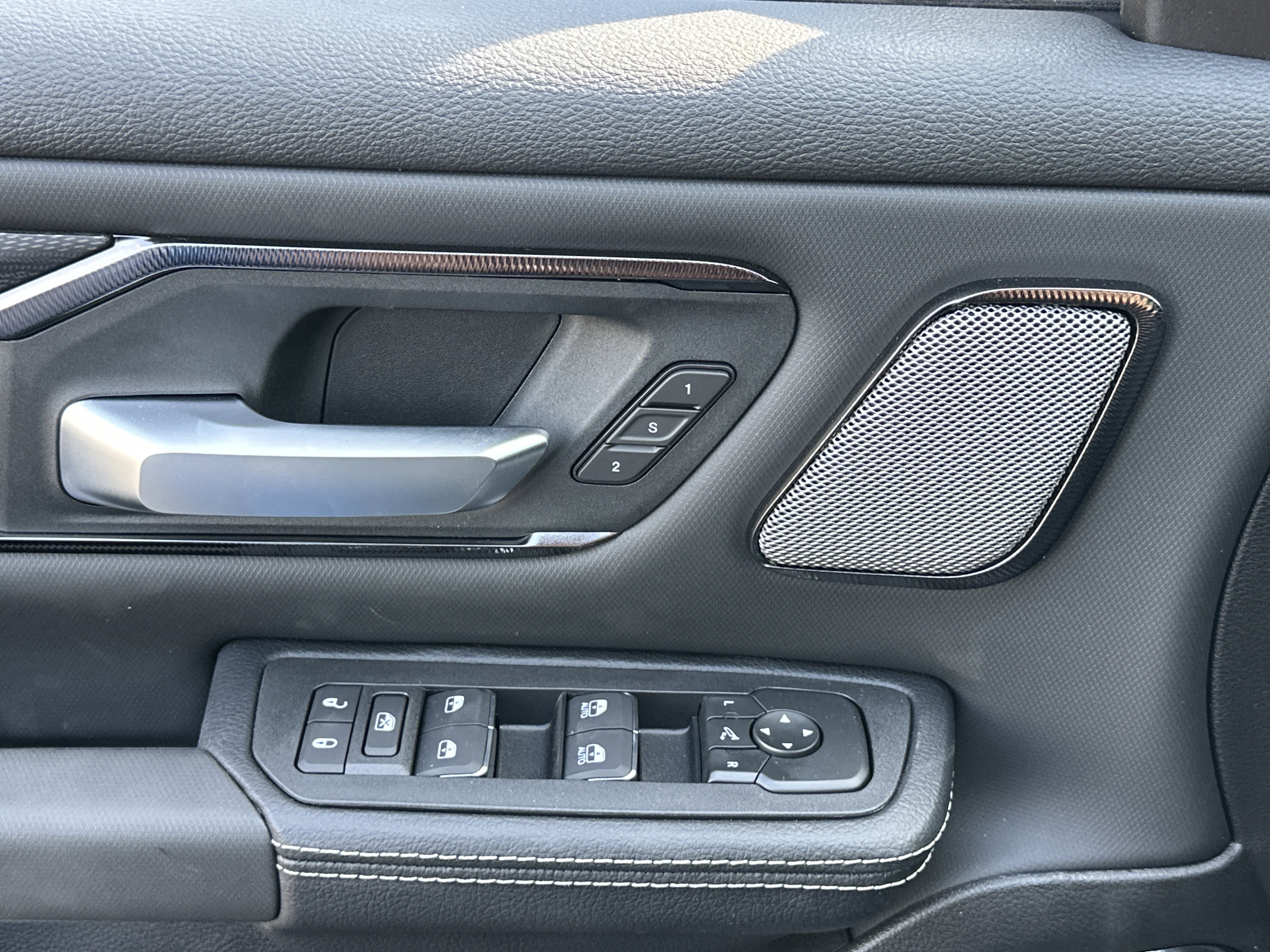 New 2026 RAM 1500 Rebel w/ Rebel Level 2 Equipment Group AWD/4WD image 12