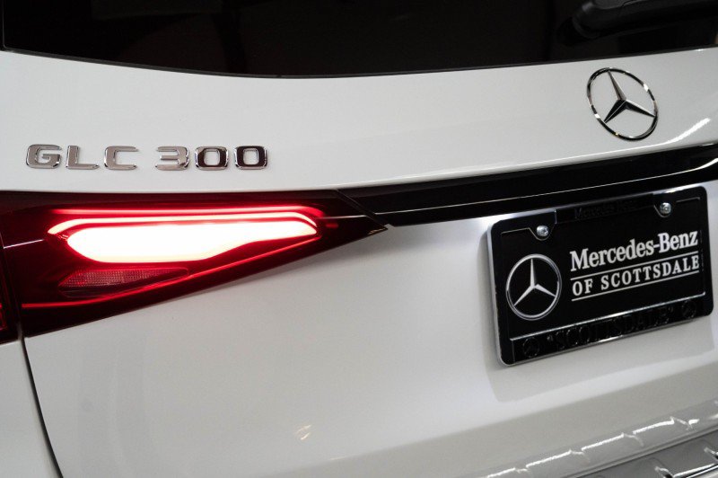 Certified 2026 Mercedes-Benz GLC 300 image 9