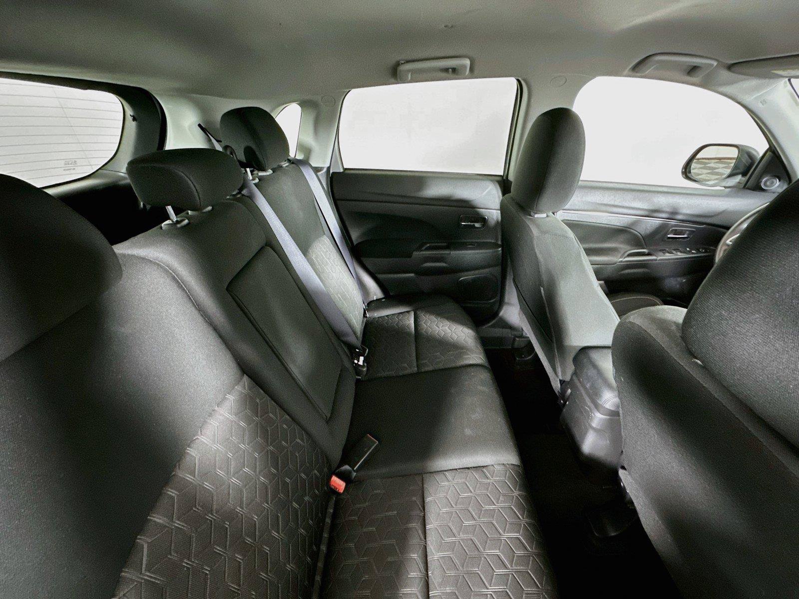 Used 2025 Mitsubishi Outlander Sport ES AWD/4WD image 25