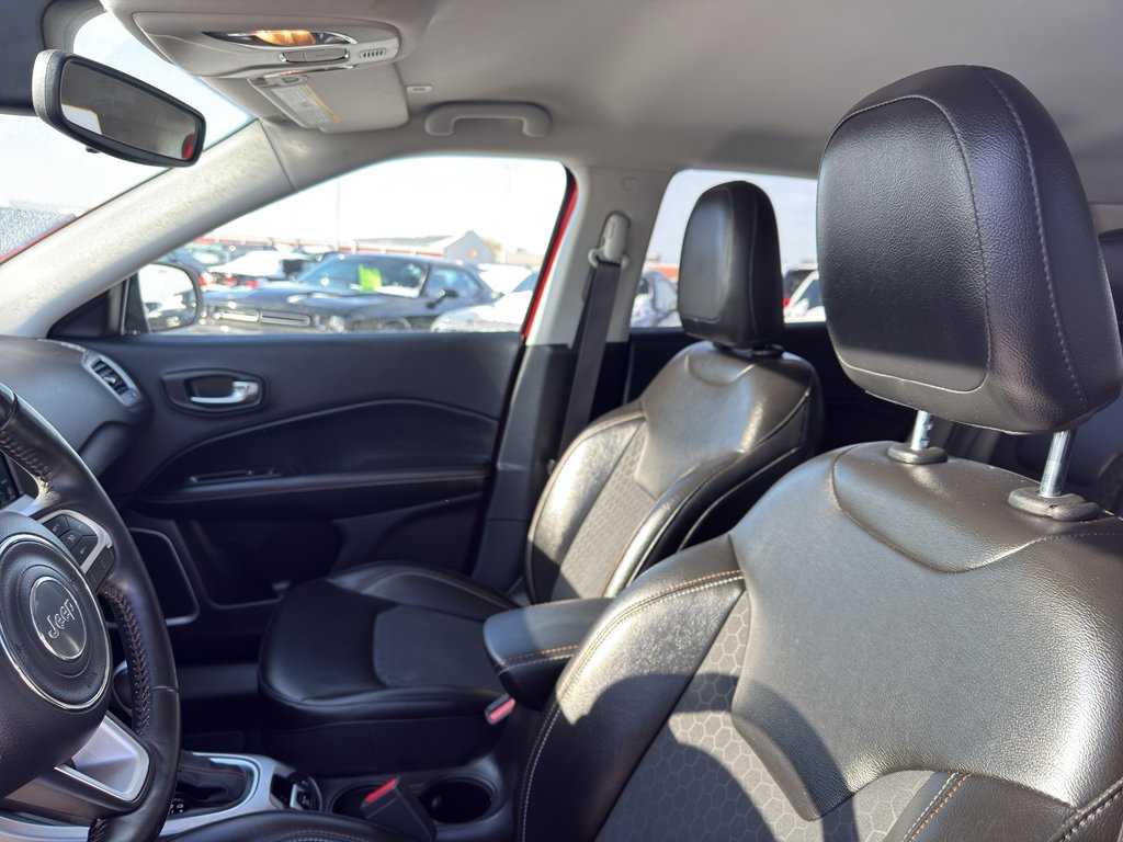 Used 2019 Jeep Compass Latitude w/ Cold Weather Group image 25