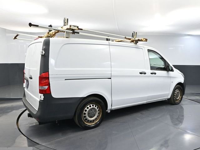 Used 2017 Mercedes-Benz Metris image 4