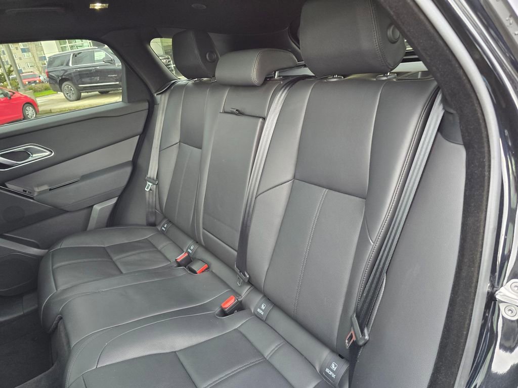 Used 2025 Land Rover Range Rover Velar Dynamic SE image 17