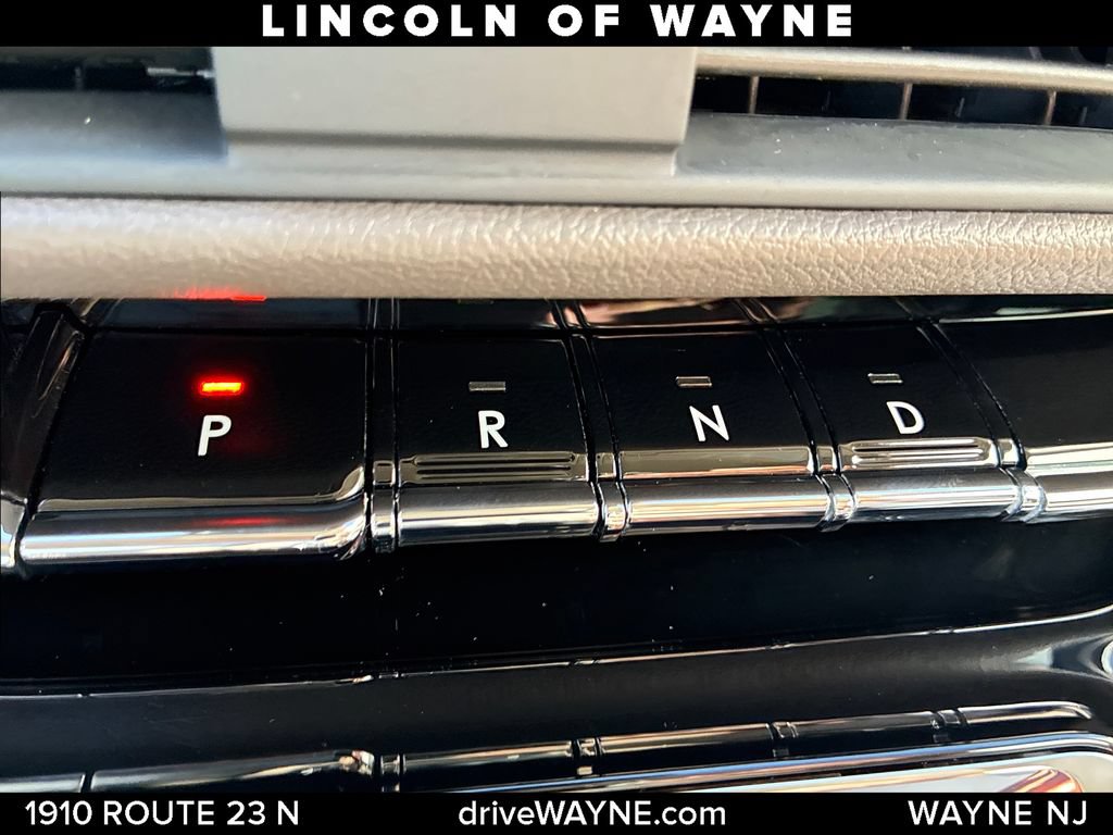 Certified 2023 Lincoln Corsair AWD w/ Equipment Group 101A image 21