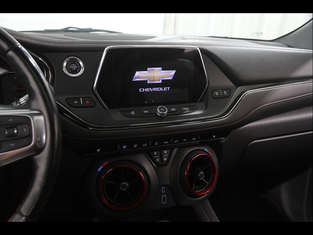 Used 2020 Chevrolet Blazer RS w/ LPO, Floor Liner Package FWD image 9