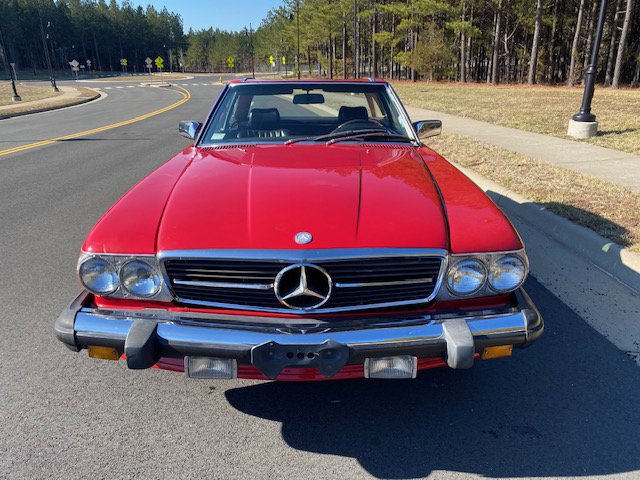 Used 1988 Mercedes-Benz 560 SL image 16