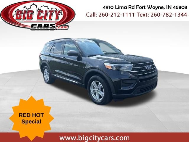 Used 2023 Ford Explorer XLT image 1