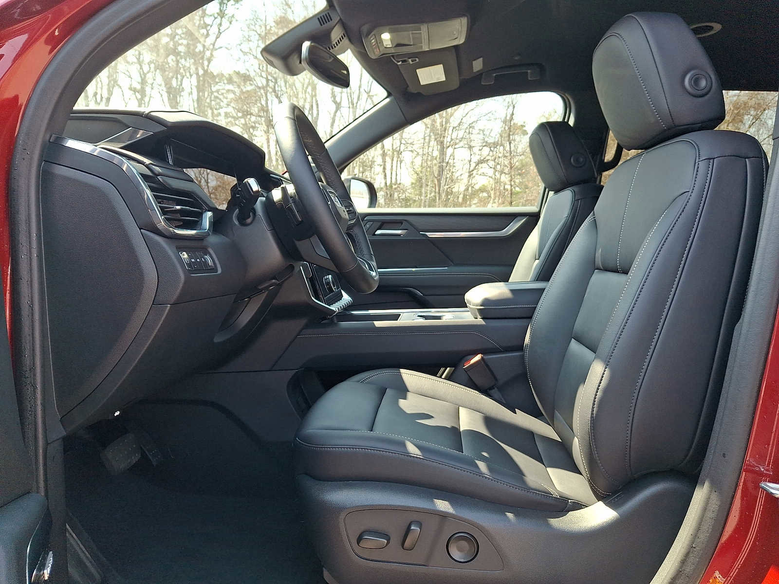 Certified 2024 GMC Acadia Elevation w/ Luxury Package image 17