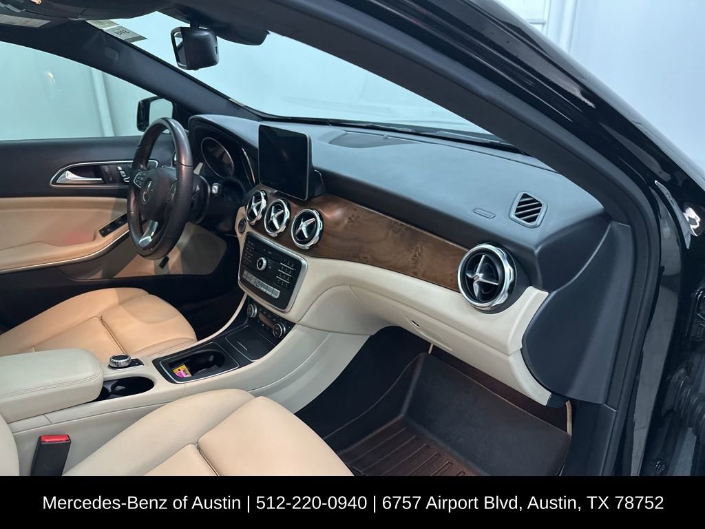 Certified 2020 Mercedes-Benz GLA 250 image 28