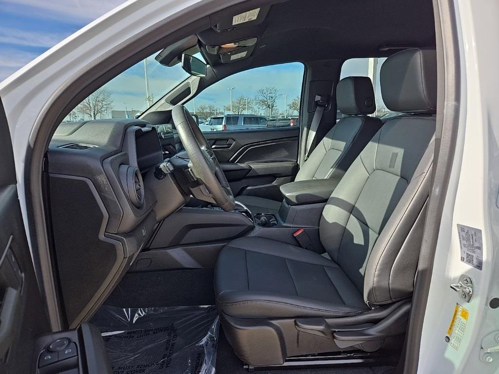 Used 2024 Chevrolet Colorado Trail Boss w/ Advanced Trailering Package image 15