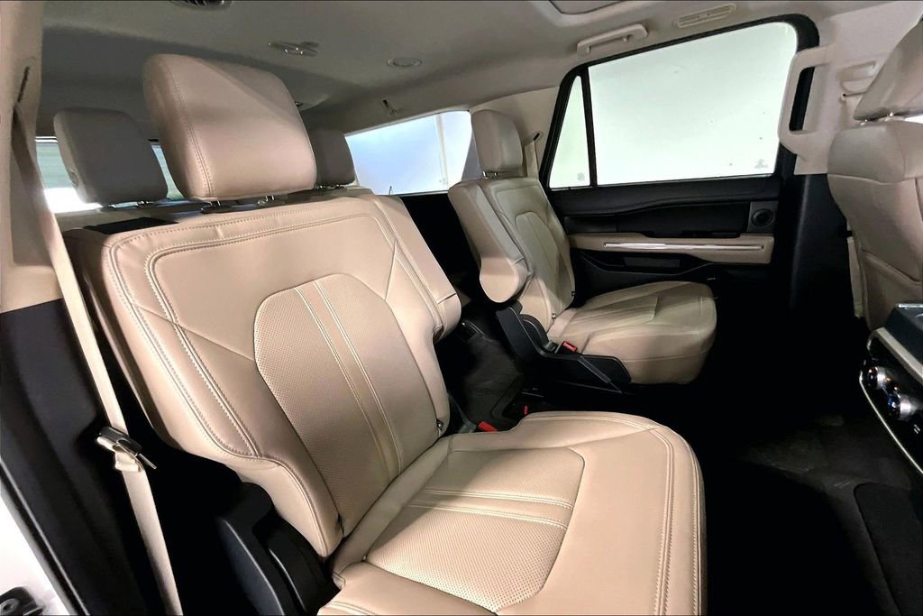 Used 2024 Ford Expedition Max Limited image 37