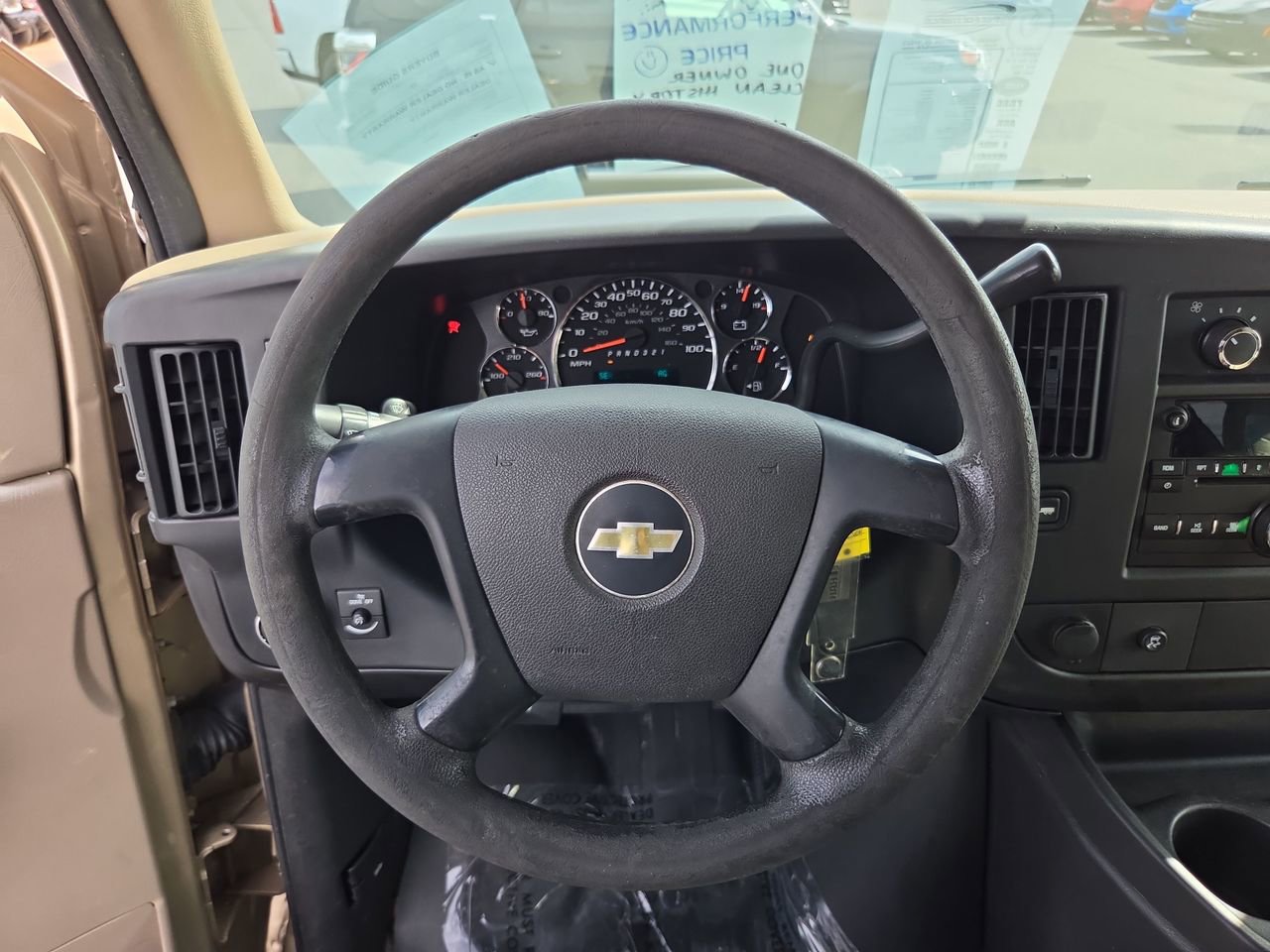 Used 2011 Chevrolet Express 1500 LS RWD image 21