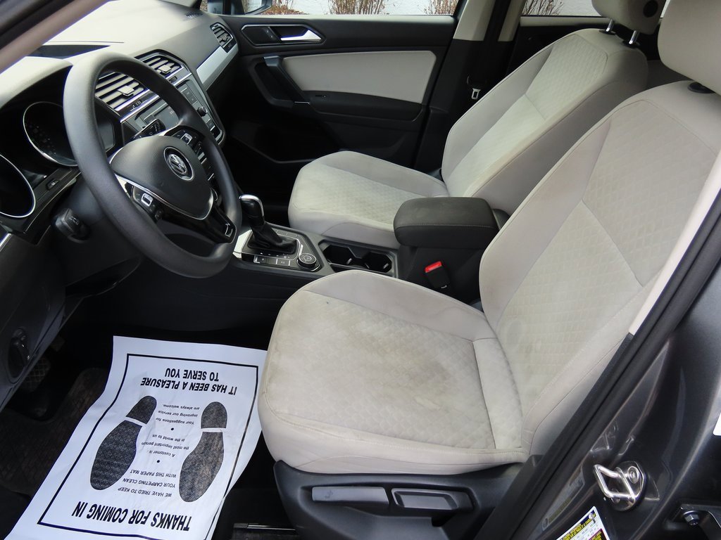 Used 2018 Volkswagen Tiguan S image 39