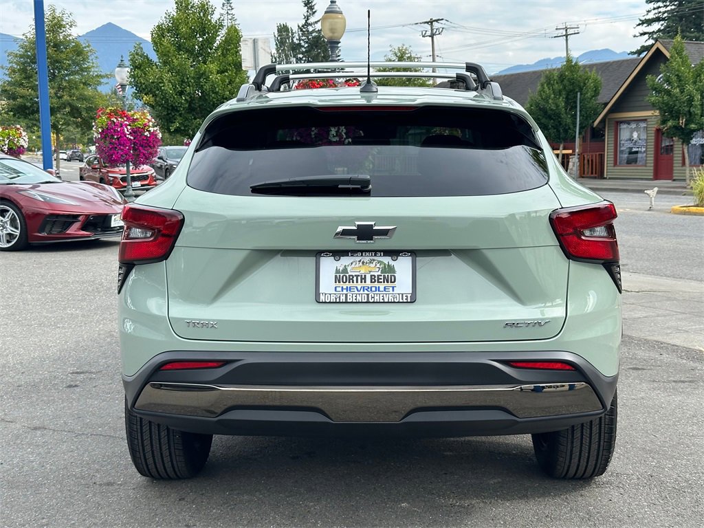 New 2025 Chevrolet Trax ACTIV w/ Sunroof Package image 7