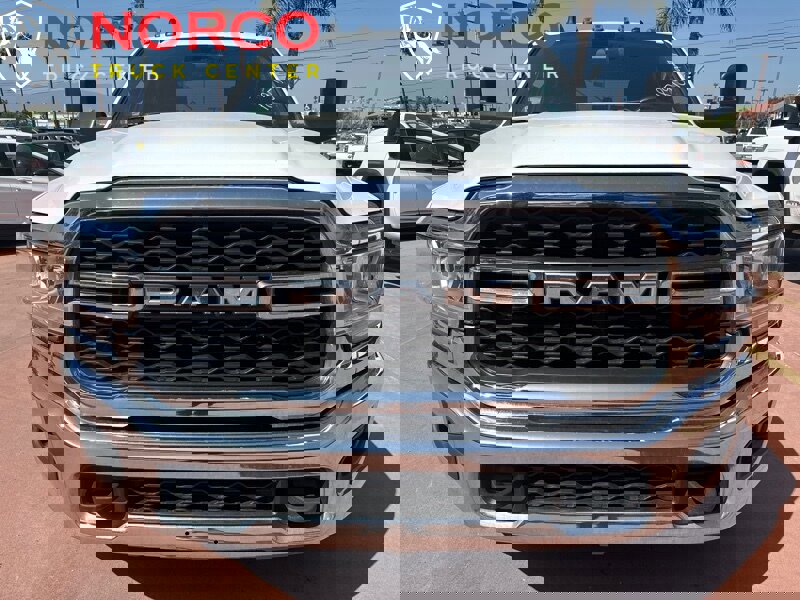 Used 2022 RAM 3500 Tradesman w/ Chrome Appearance Group image 3