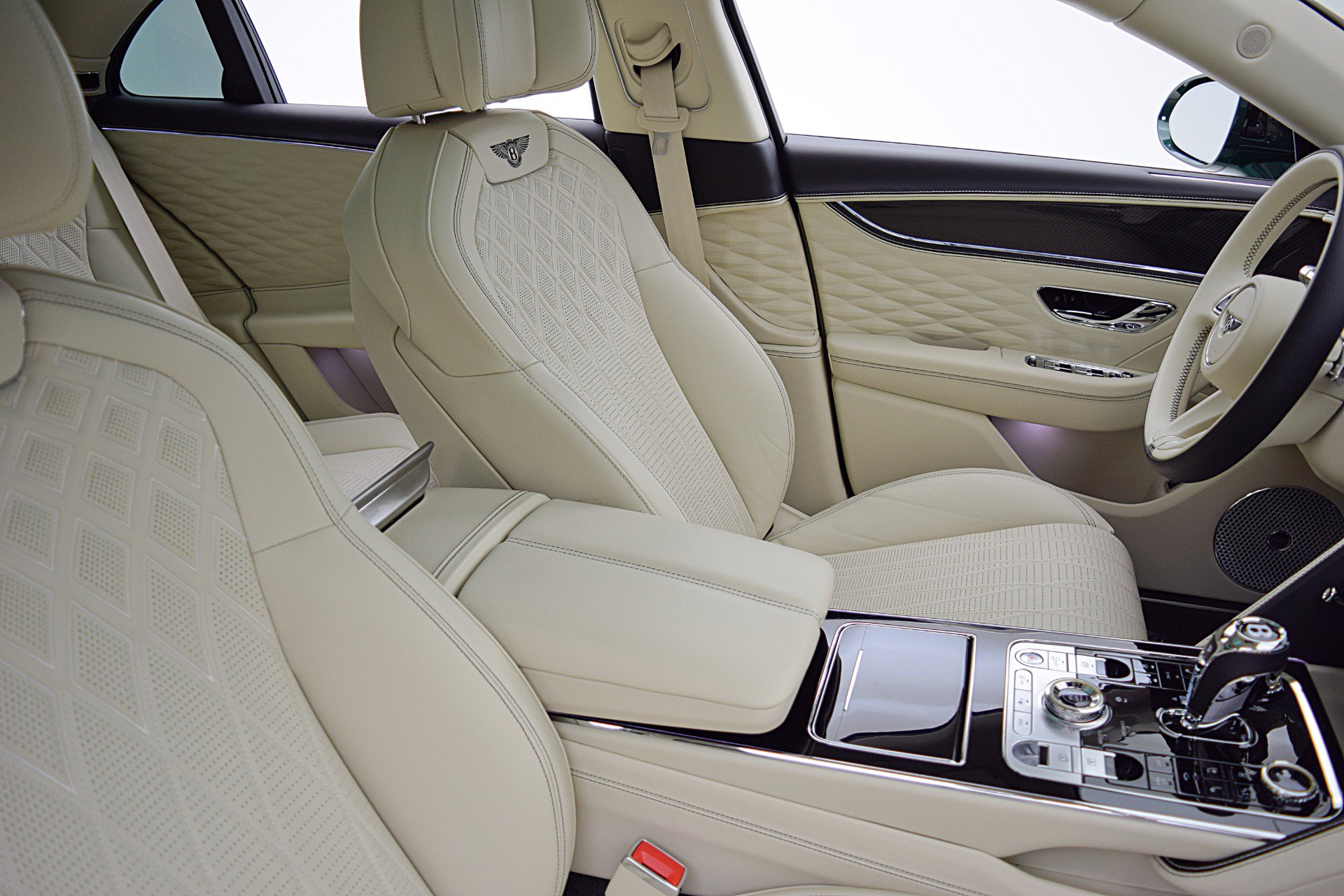 Certified 2022 Bentley Flying Spur V8 AWD/4WD image 28