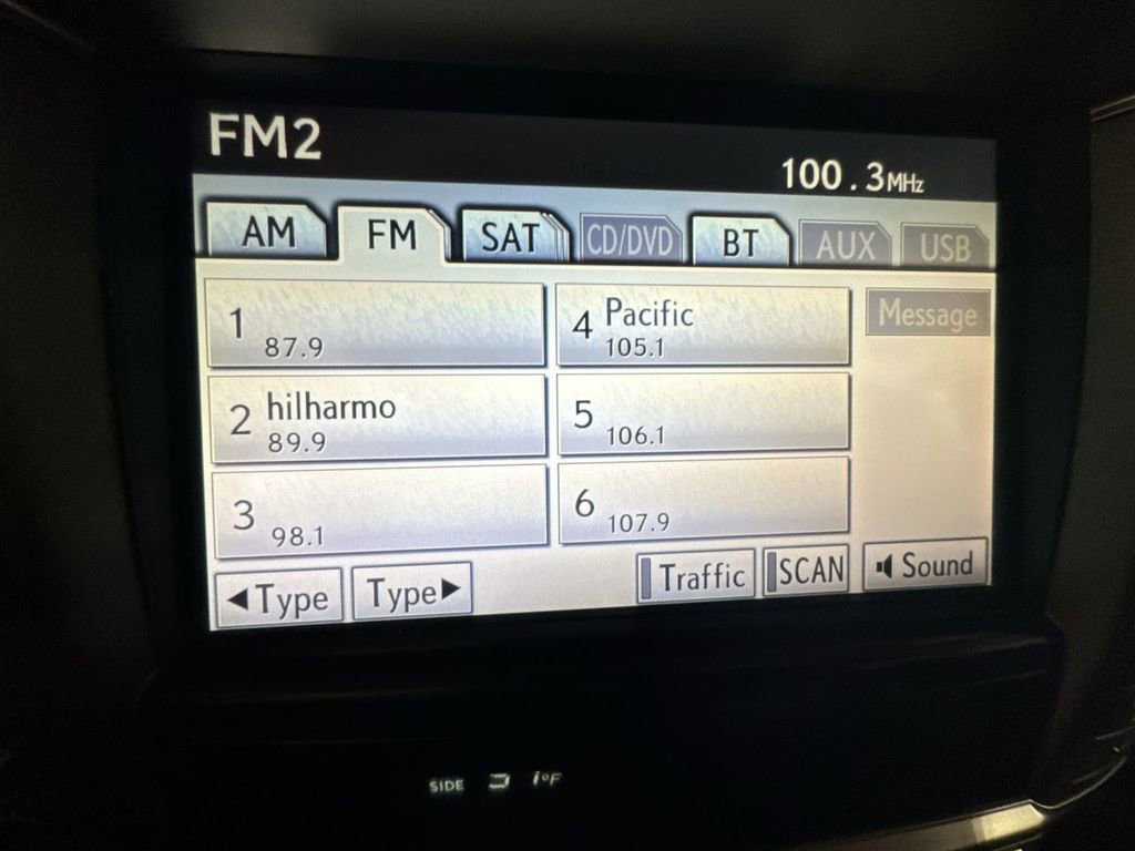 Used 2011 Lexus LS 460 image 23