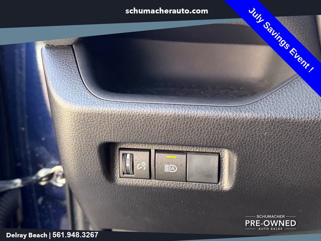 Used 2019 Toyota RAV4 XLE FWD image 28
