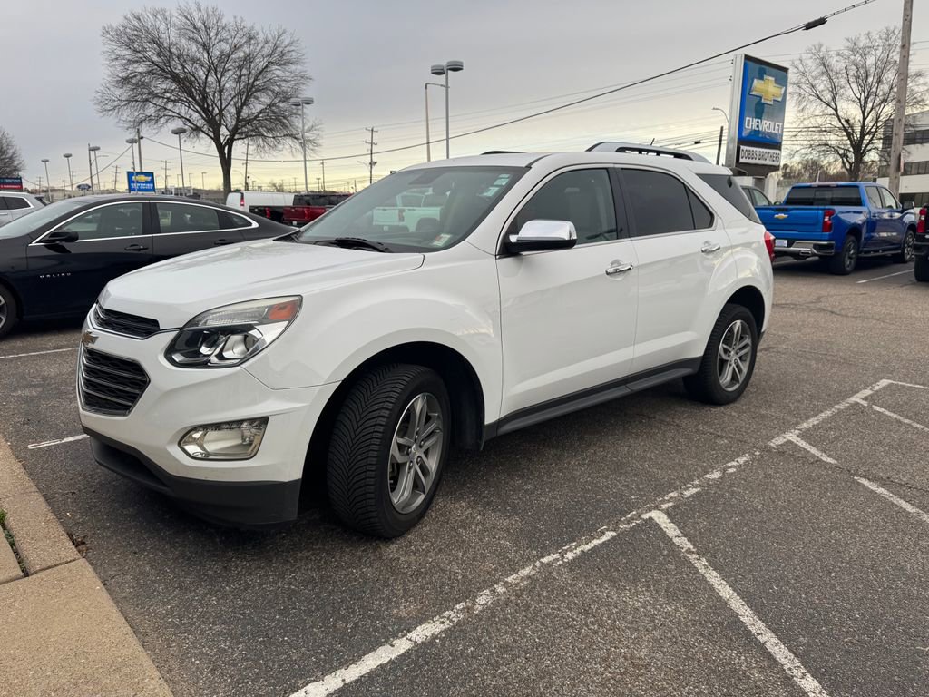 Used 2016 Chevrolet Equinox LTZ w/ Enhanced Convenience Package image 2