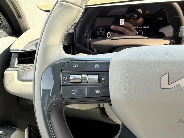 New 2026 Kia EV9 Wind AWD/4WD image 12