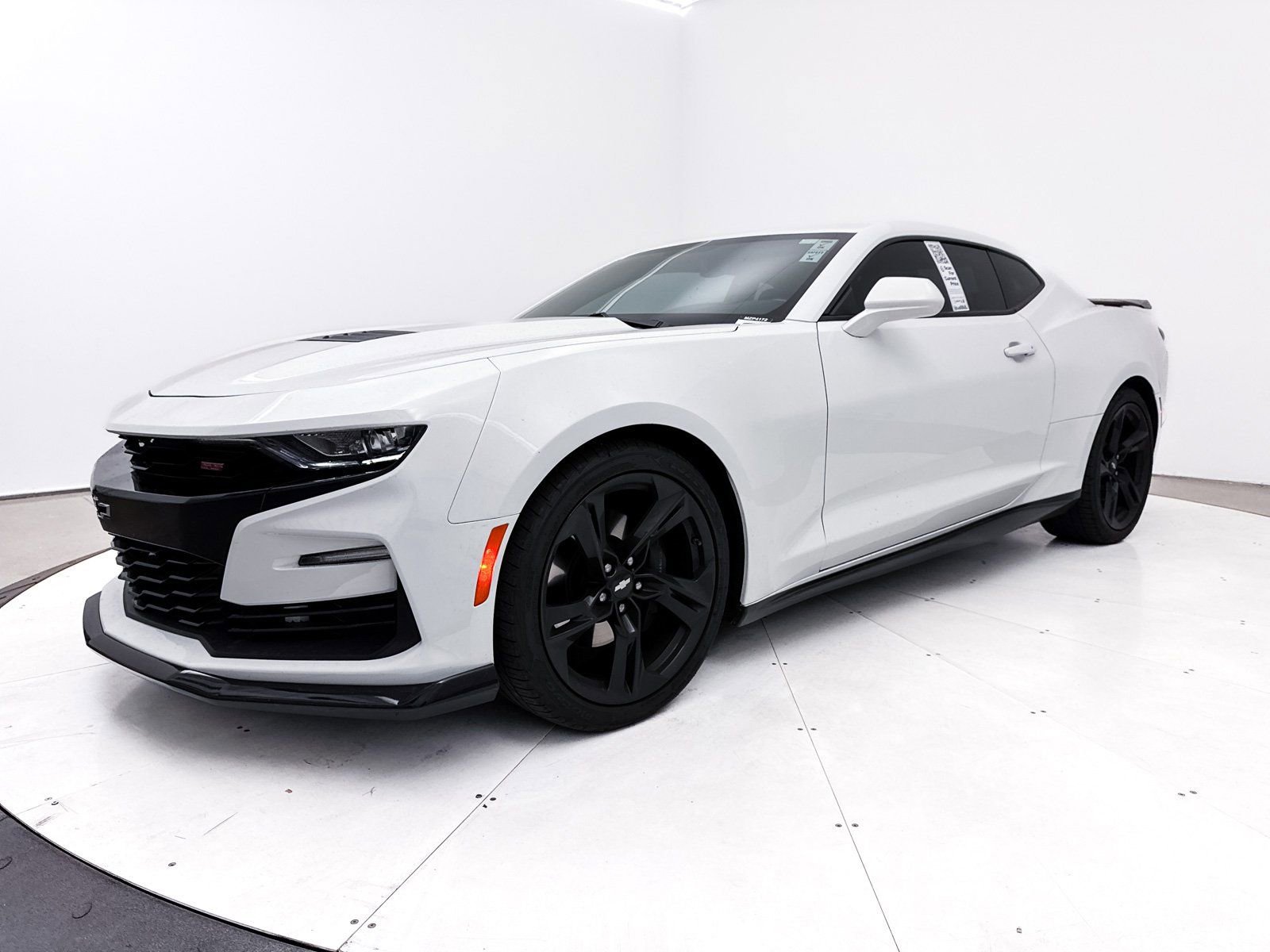 Used 2019 Chevrolet Camaro SS image 13