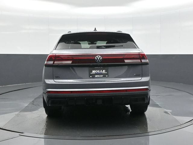 Used 2026 Volkswagen Atlas Cross Sport SEL R-Line AWD/4WD image 6
