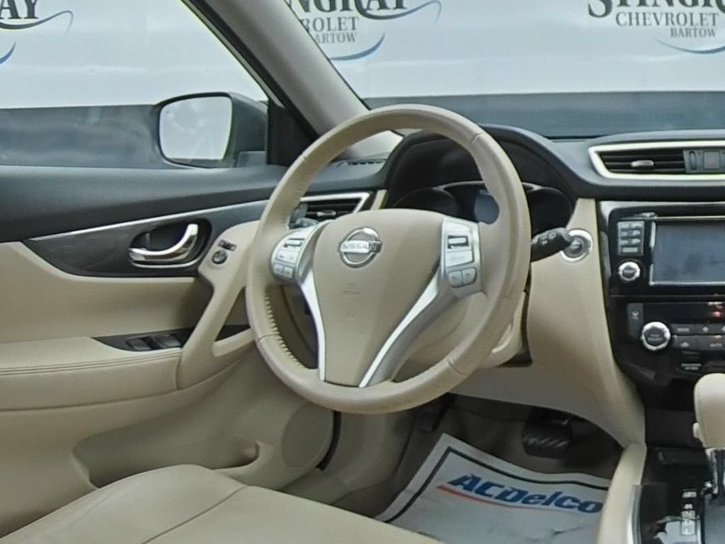 Used 2015 Nissan Rogue SL FWD image 19