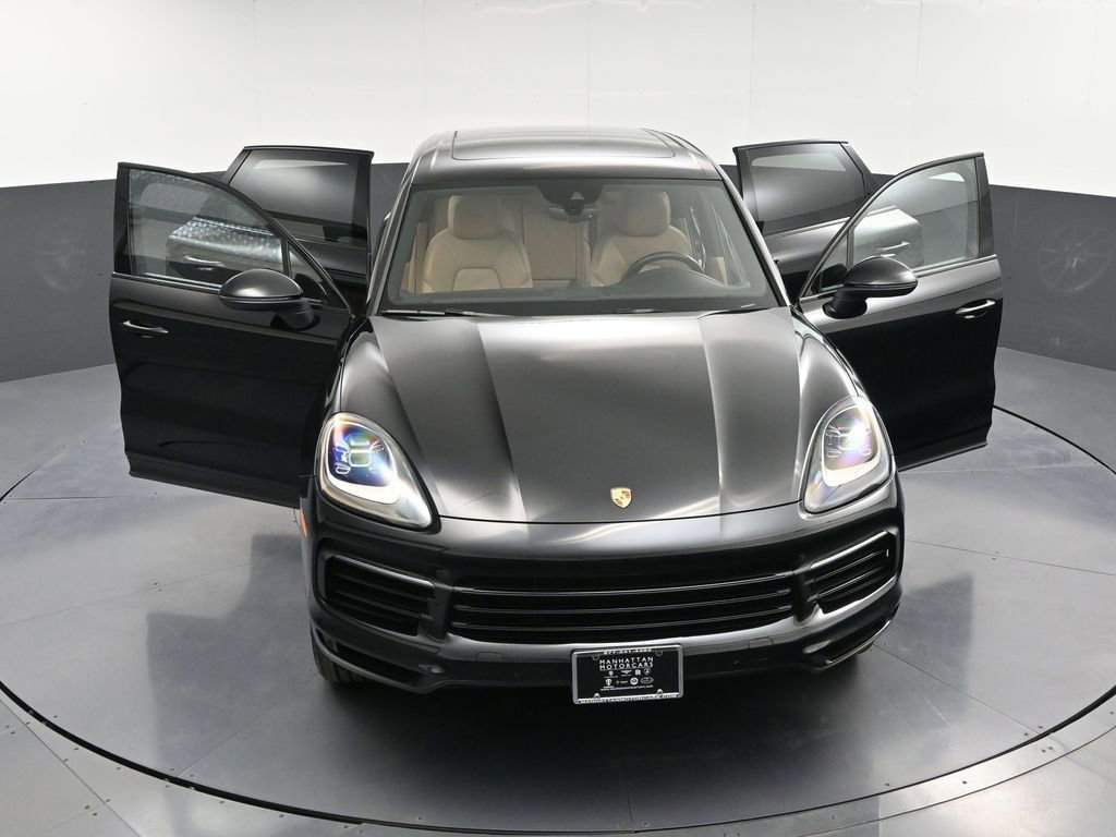Certified 2020 Porsche Cayenne AWD/4WD image 33