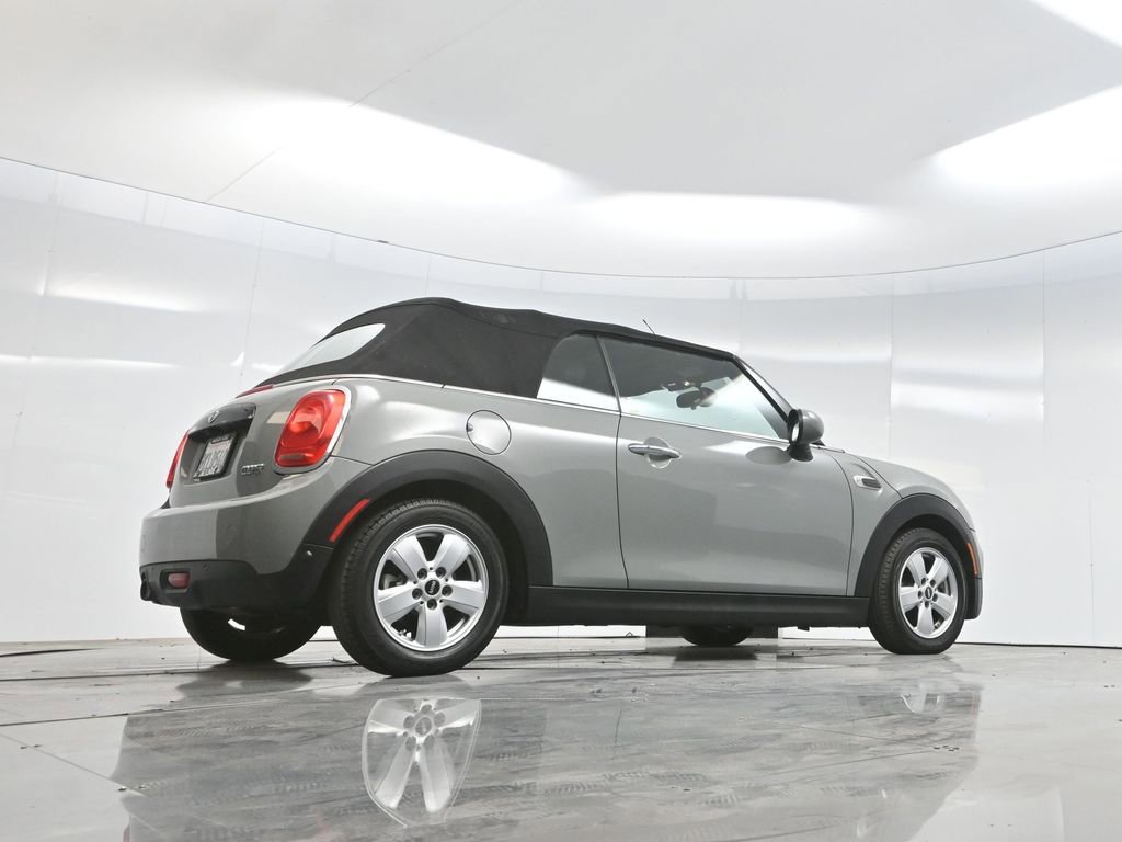 Used 2017 MINI Cooper Convertible image 57