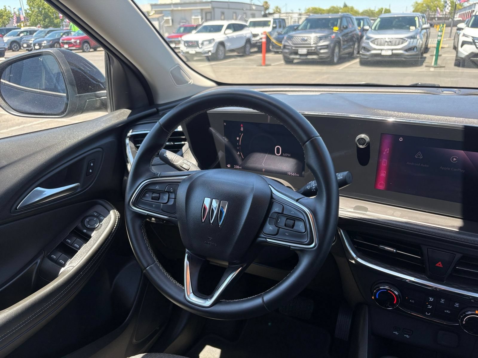 Used 2025 Buick Encore GX Preferred FWD image 33