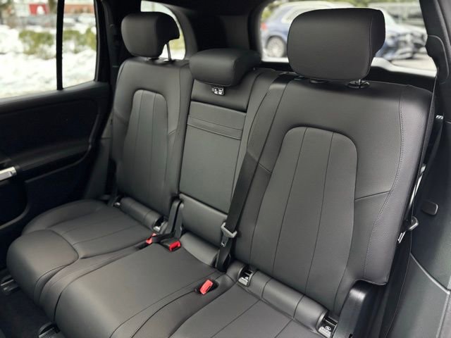 Used 2025 Mercedes-Benz GLB 250 GLB 250 image 24