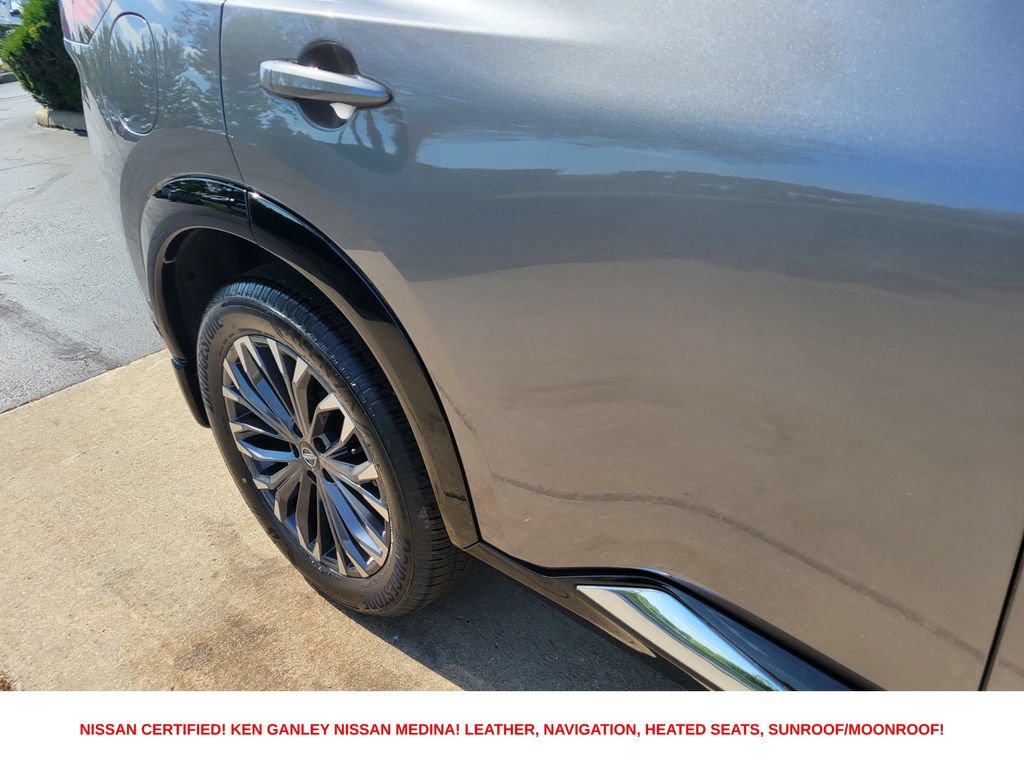 Certified 2026 Nissan Rogue Platinum w/ Platinum Premium Package AWD/4WD image 14