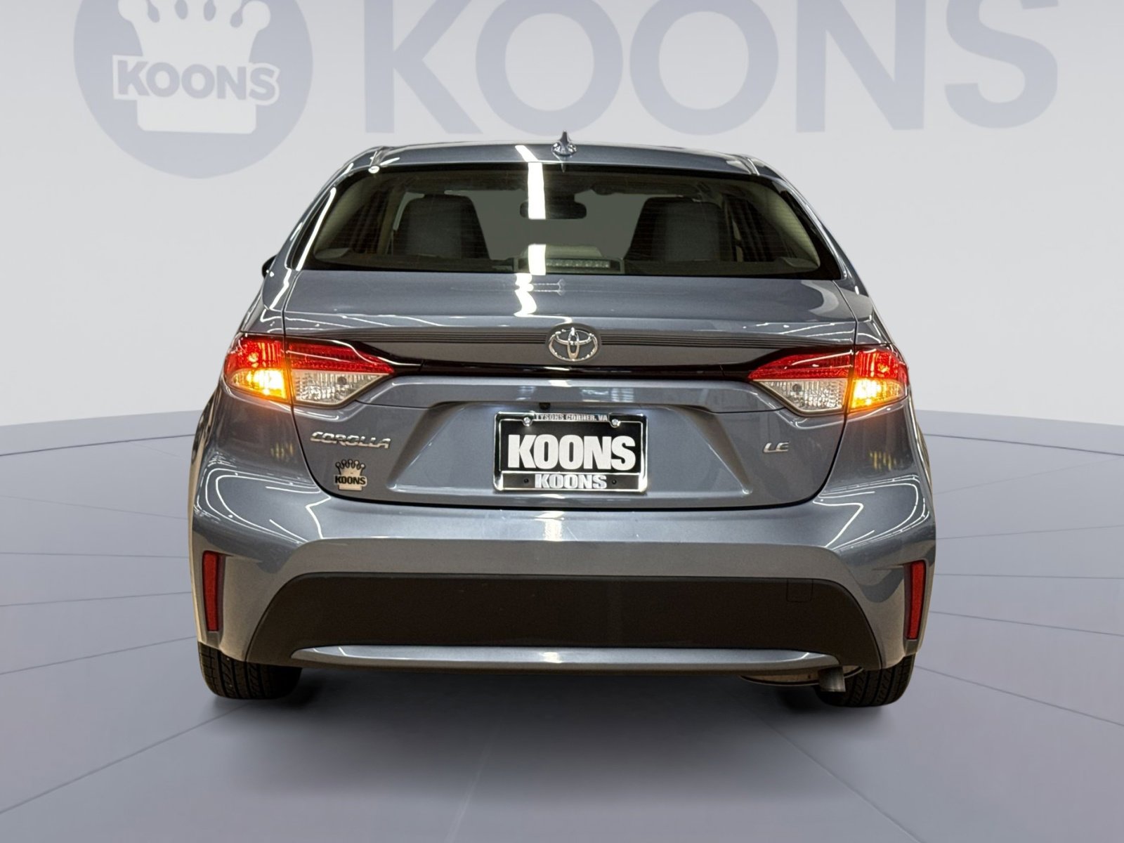 Used 2021 Toyota Corolla LE w/ LE Convenience Package FWD image 10