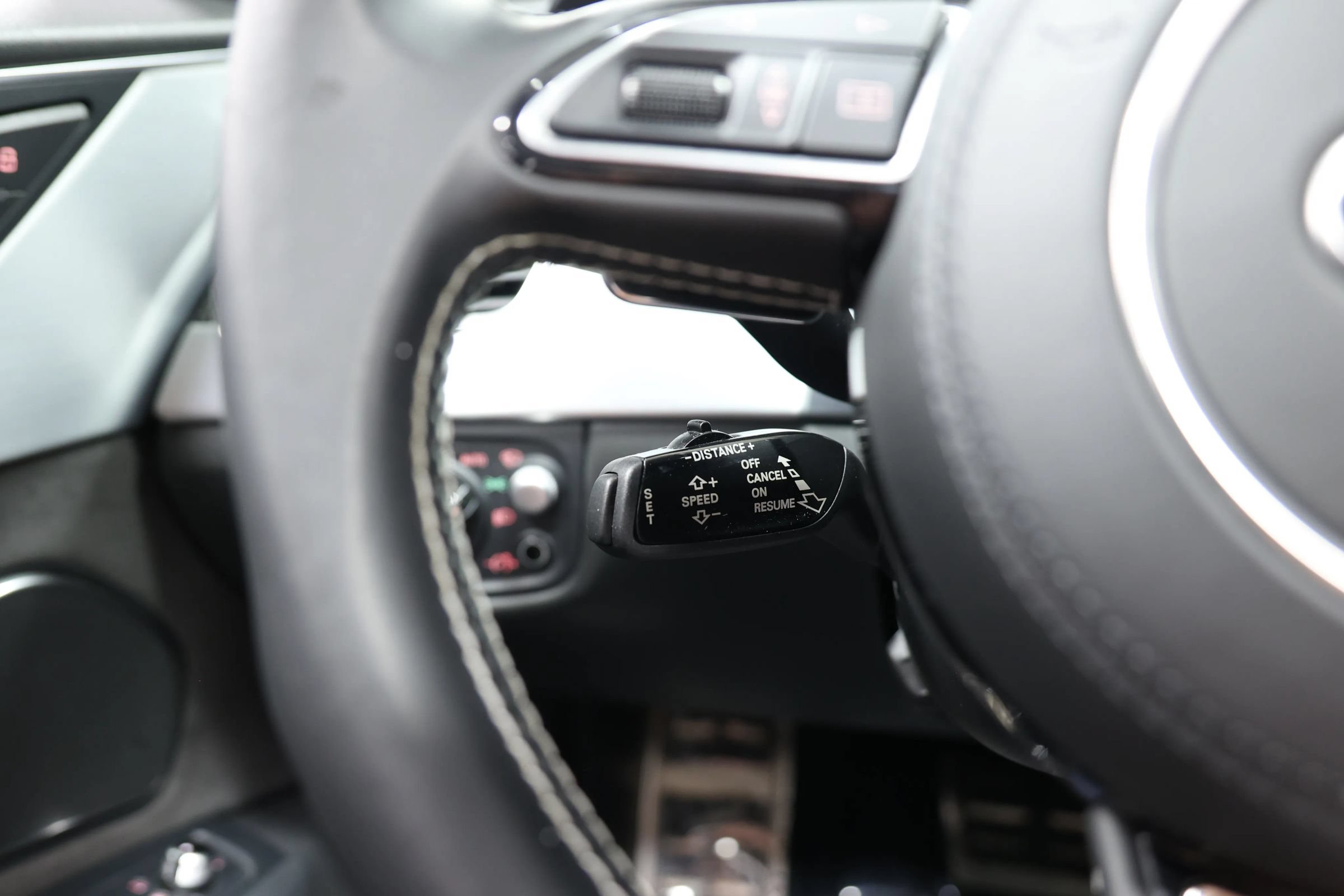 Used 2016 Audi S8 Plus AWD/4WD image 34