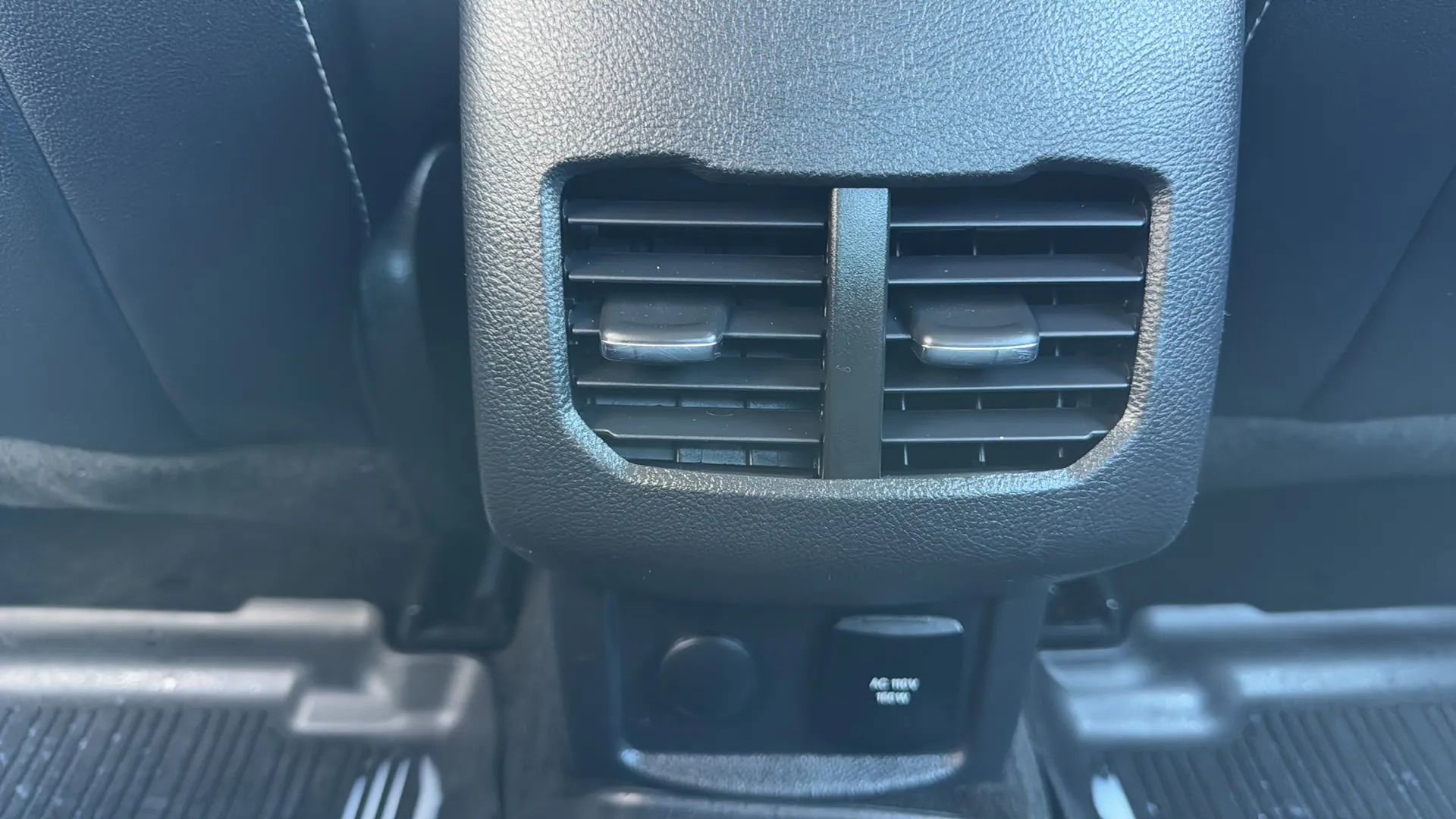 Used 2018 Ford Fusion Energi SE image 28