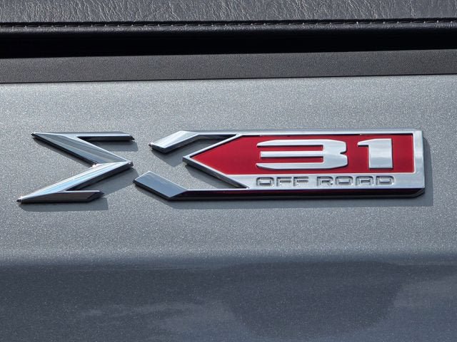 Used 2024 GMC Sierra 1500 SLE w/ Preferred Package AWD/4WD image 31