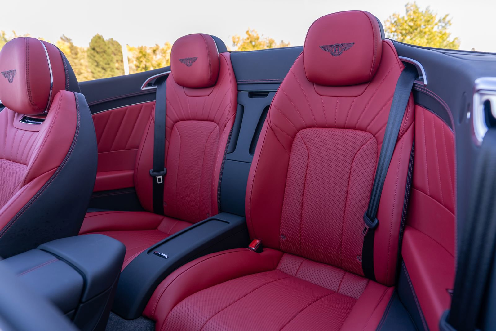 Certified 2024 Bentley Continental GT image 26