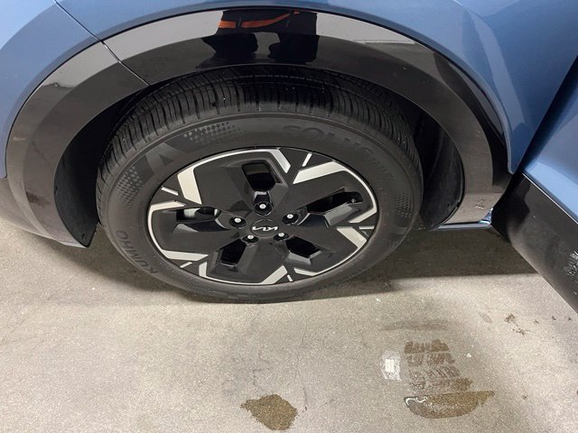Used 2024 Kia Niro Wind w/ Wind Preserve Package FWD image 30
