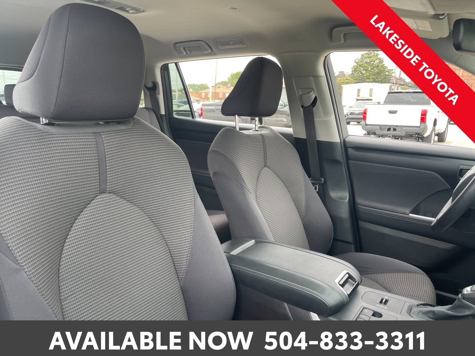 Used 2025 Toyota Highlander LE image 15