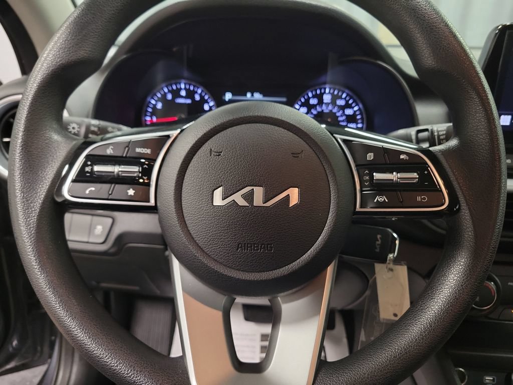 Used 2024 Kia Forte LX FWD image 17