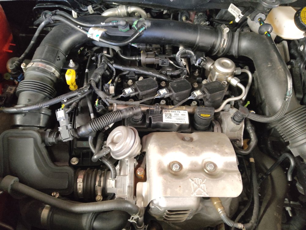 Used 2021 Ford EcoSport SE w/ SE Convenience Package FWD image 30