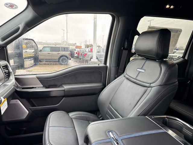 New 2026 Ford F350 Platinum w/ FX4 Off-Road Package image 21