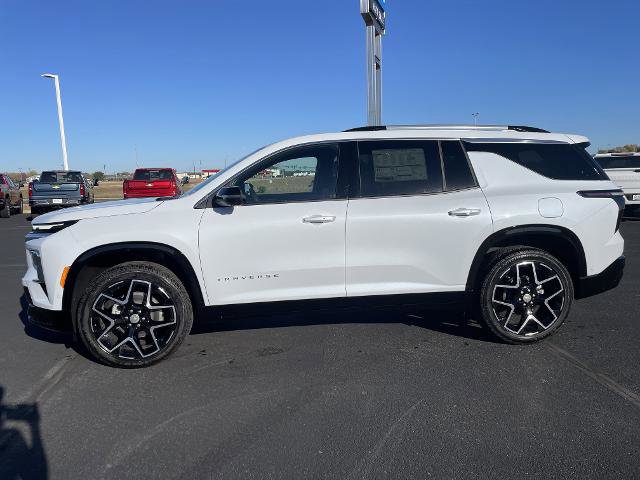 New 2026 Chevrolet Traverse High Country image 2