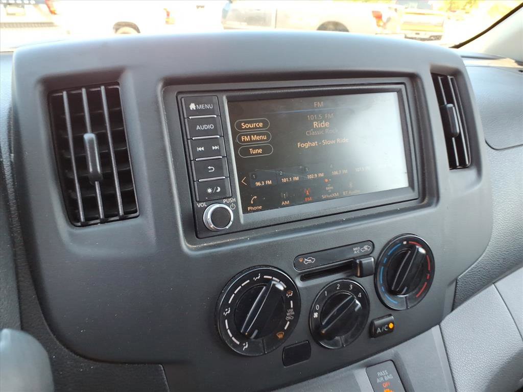 Used 2021 Nissan NV200 S image 10
