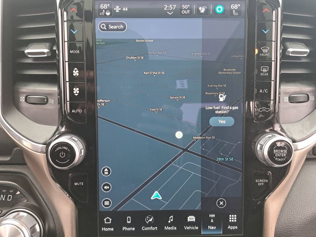 Used 2022 RAM 1500 Laramie image 25