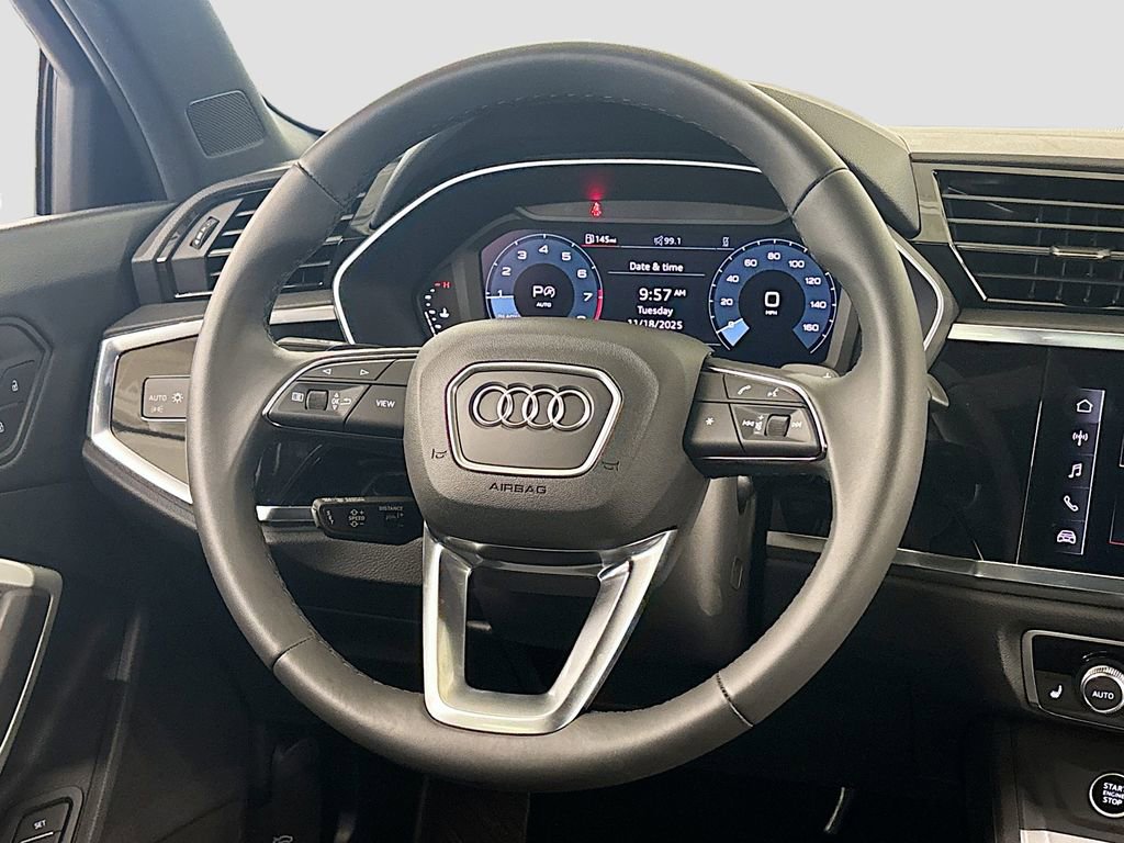Used 2025 Audi Q3 2.0T Premium Plus image 18
