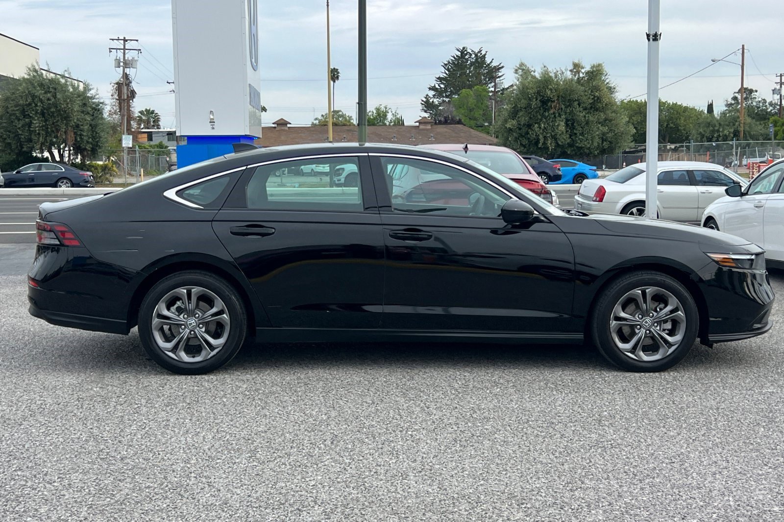 Certified 2024 Honda Accord EX image 7