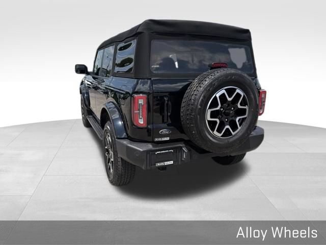 Used 2024 Ford Bronco Outer Banks AWD/4WD image 11