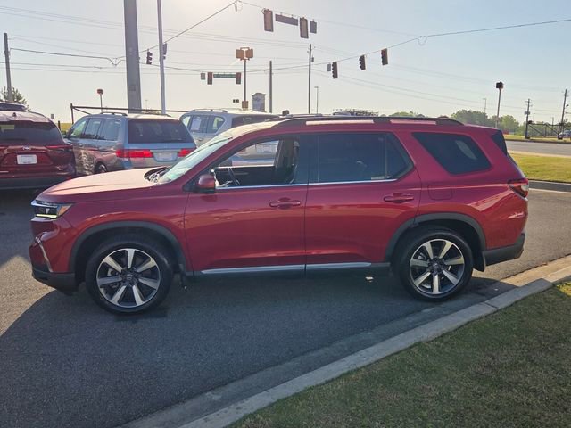 Used 2023 Honda Pilot Elite image 4