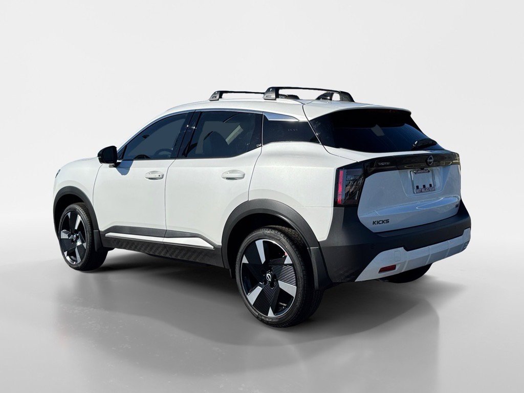 New 2026 Nissan Kicks SR video 3
