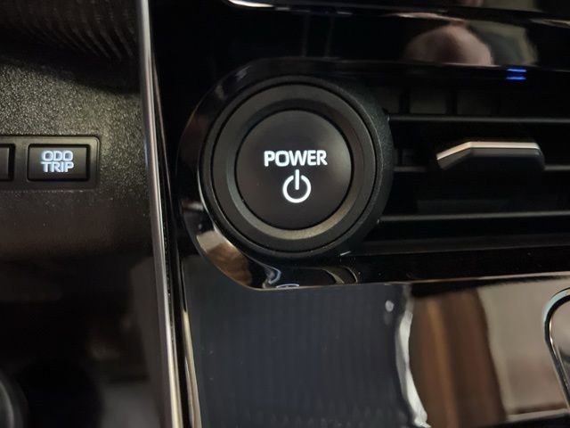 Used 2023 Subaru Solterra AWD image 34